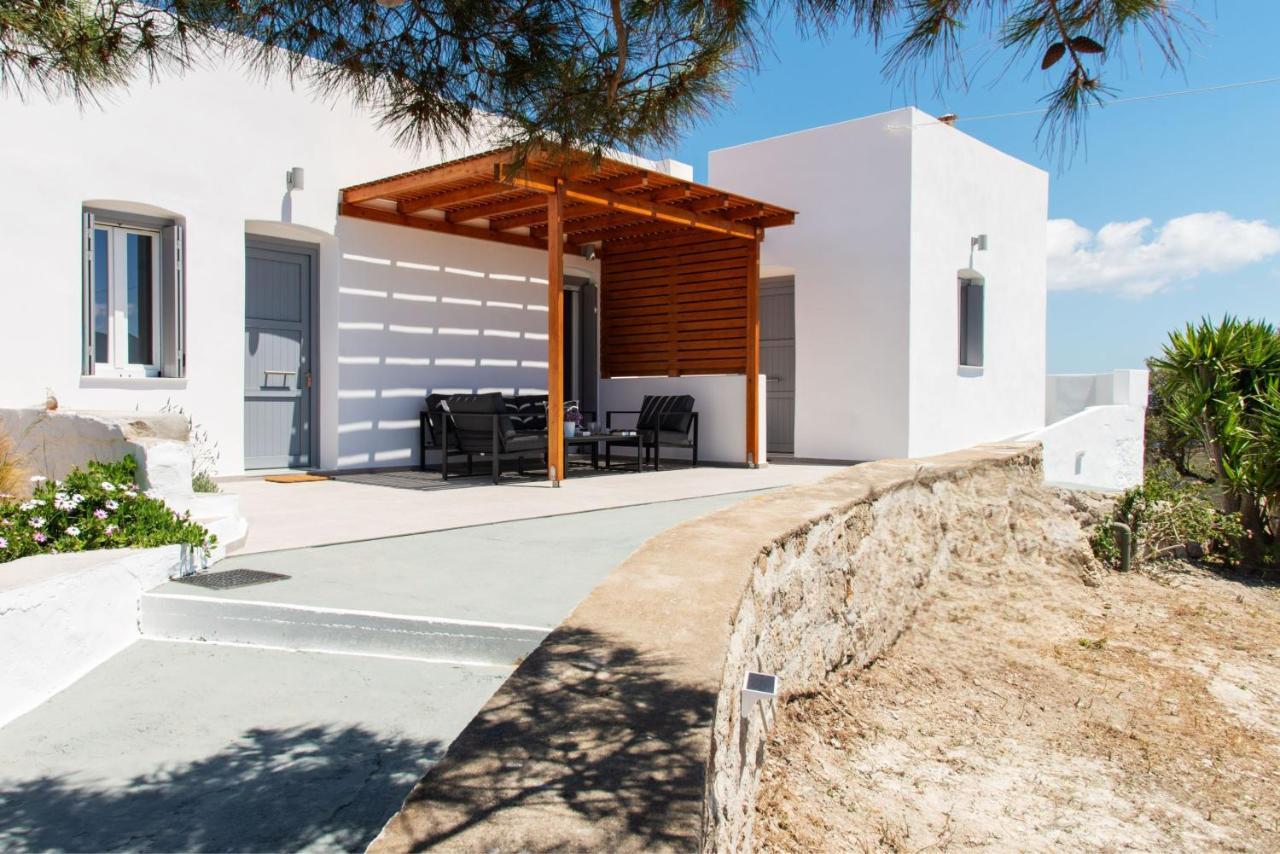 Haroto Suites Trypiti Exterior foto