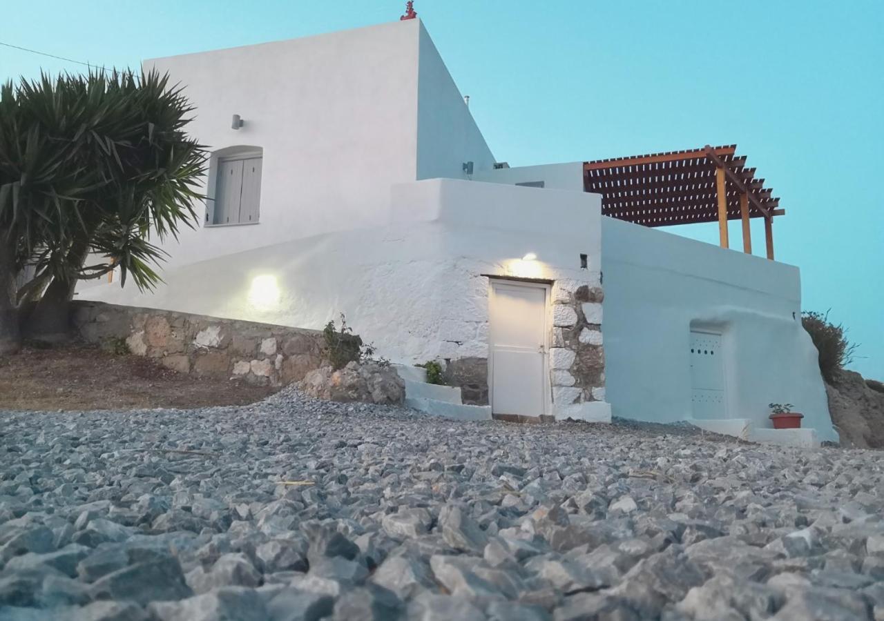 Haroto Suites Trypiti Exterior foto